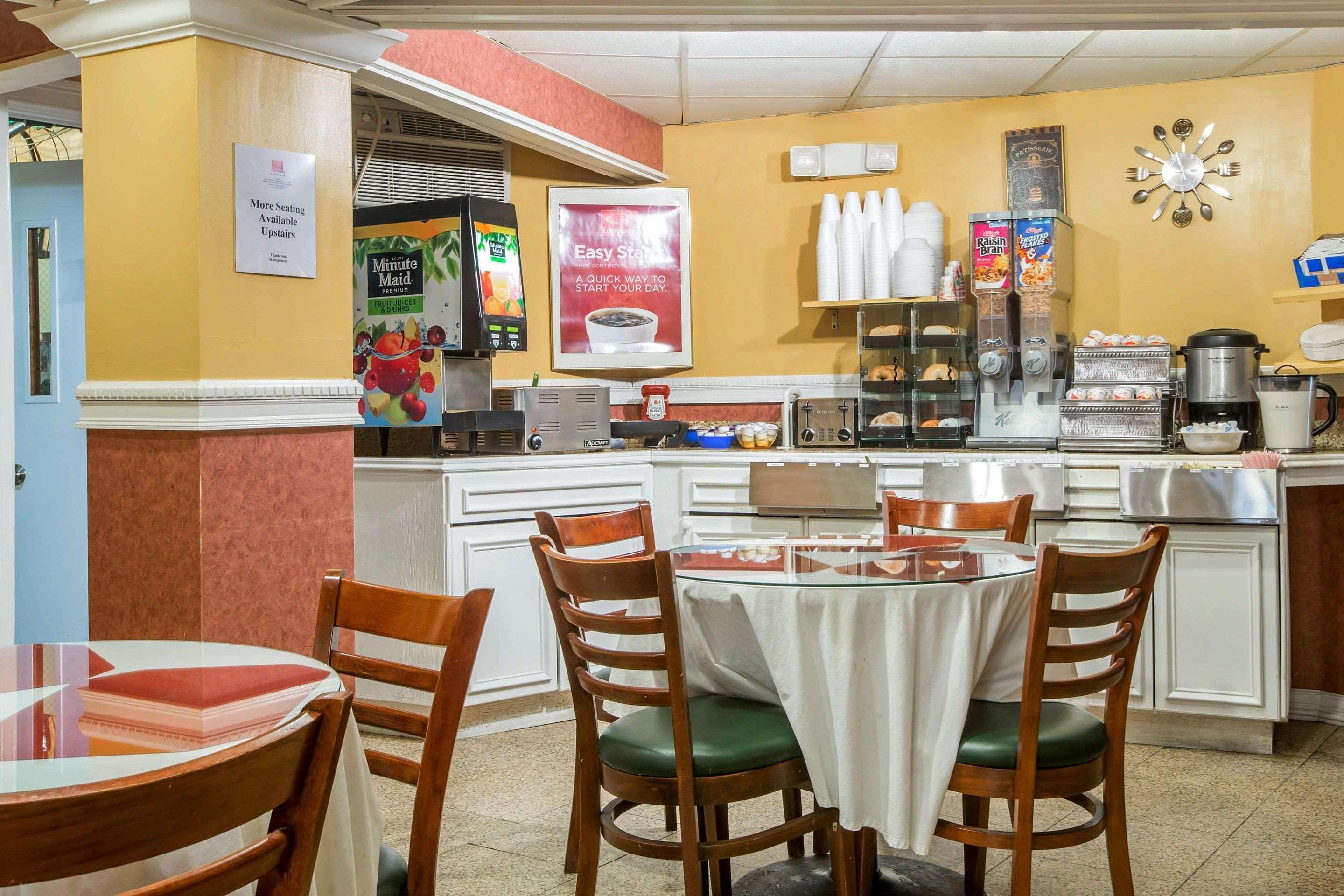 Econo Lodge Montpelier I-89 Экстерьер фото